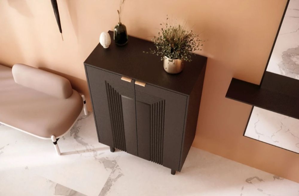 Comoda inalta din MDF