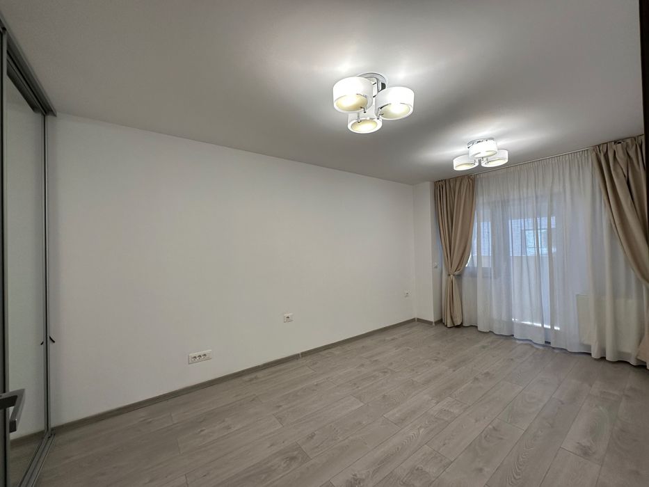4 camere duplex vedere lac mobilat utilat 2 parcari boxa Petrom City