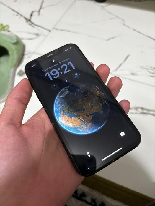 Айфон хр 76емкость 64гб срочно
