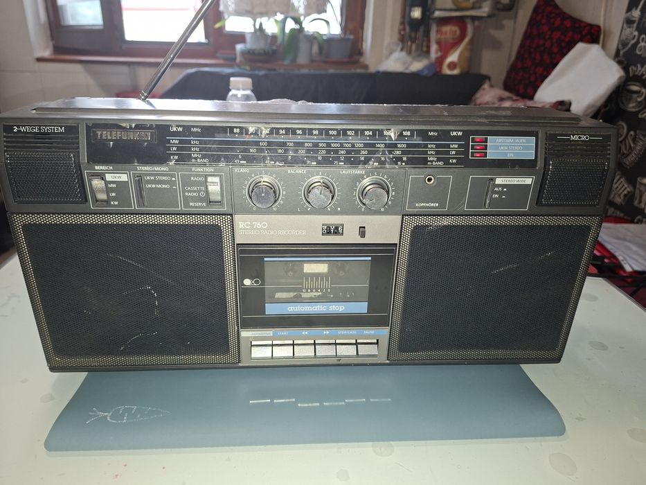 Telefunken RC760, Radiocasetofon Stereo ,Germany 1987,  radio 4 benzi, funcțional, 2 Way Speakers