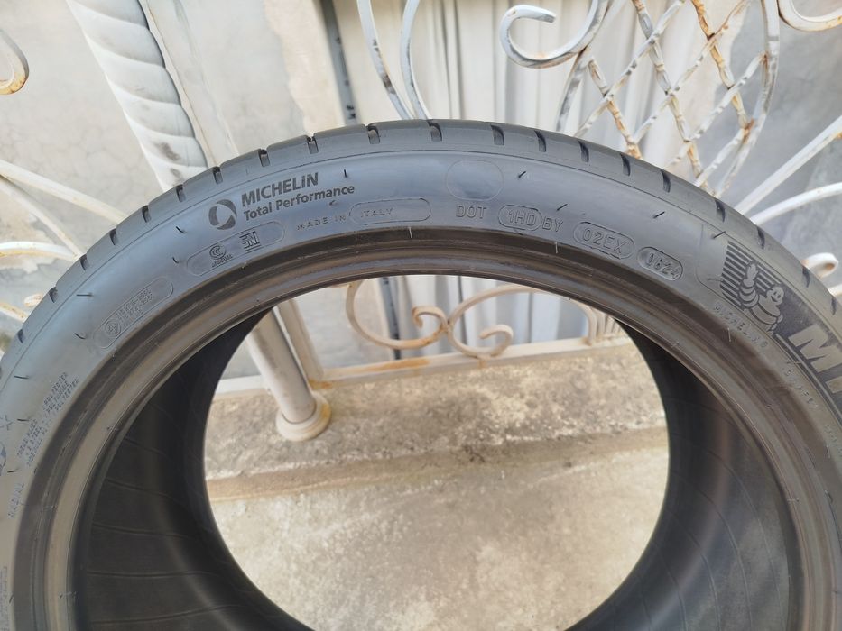 255 40 R19 Shina Michelin 1 dona