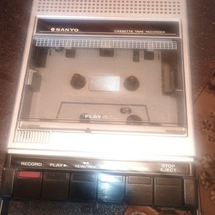 Casetofon Vintage Sanyo Model Slim 3E - Japonia