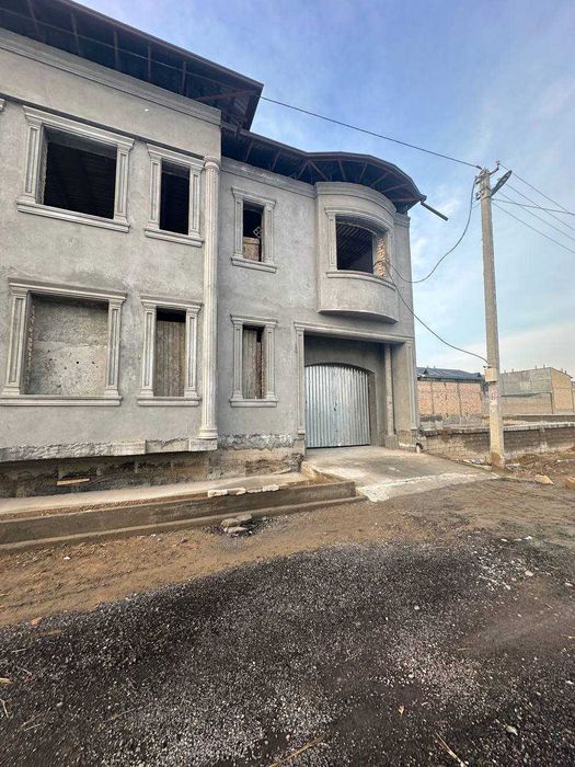 Бунедкор махалла 5 соток  участок коробка Янги 16 йиллик 3 этажа