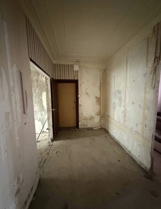 Продаётся на А.Югнаки 3ком