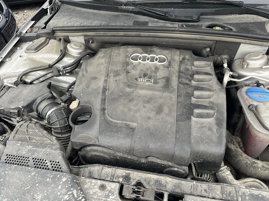 Ауди А4 B8 2.0tdi-143к - На Части!!!