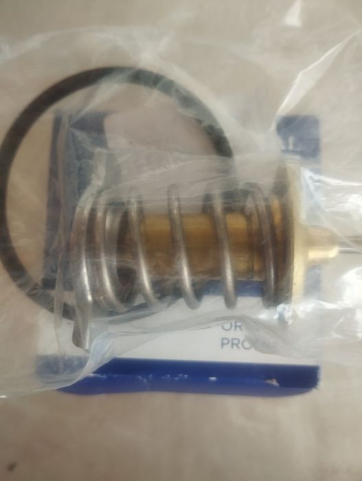 Продается термостат (вставка)