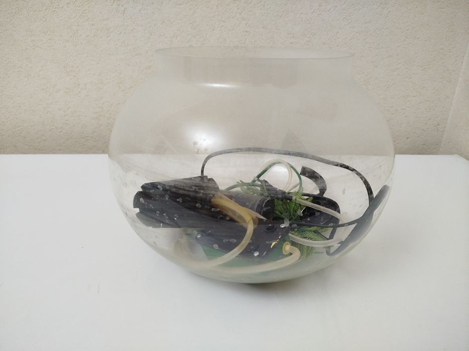 Продам аквариум для рыбок