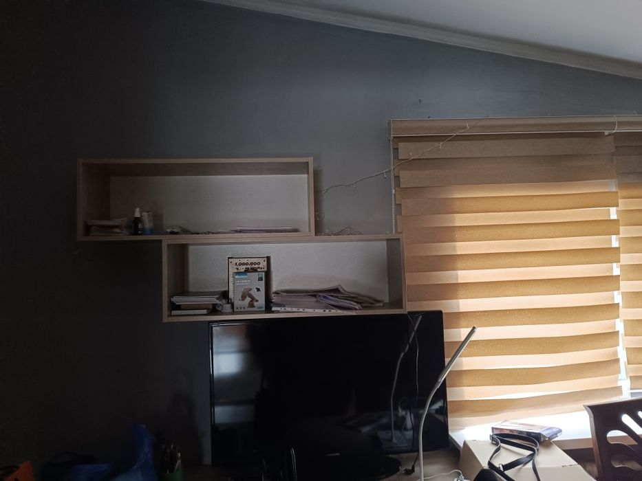 Продается Полка навесная