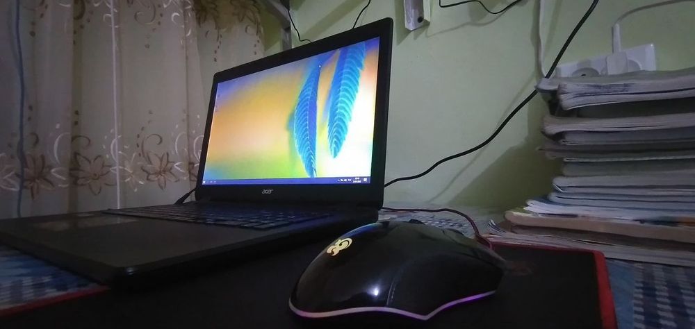 acer  WIN-80DF7GROUP