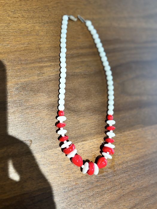 Гердан от естествени мъниста