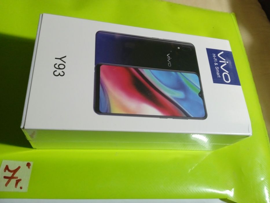 Нов заводски запечатан смартфон