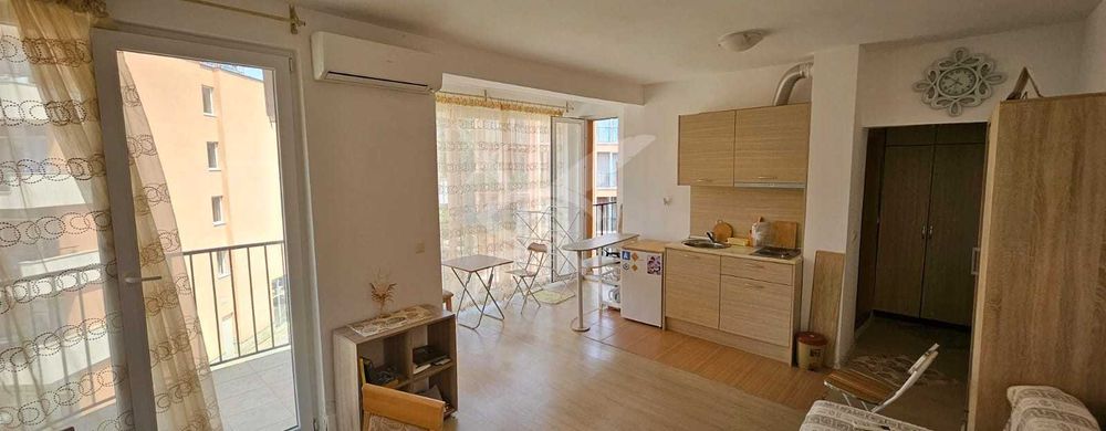 Продава се Двустаен апартамент в к.к. Слънчев бряг - 52 кв.м за 1058 €/кв.м - Снимка #5