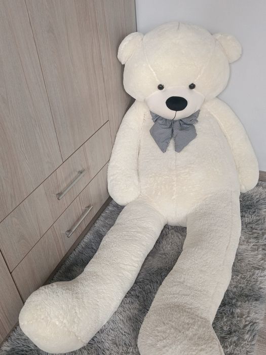 Медведь плюшевый игрушка