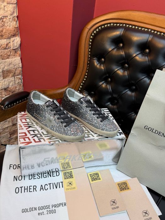 Sneakerşi Golden Goose Super Star