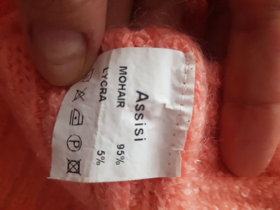 Продам свитер женский