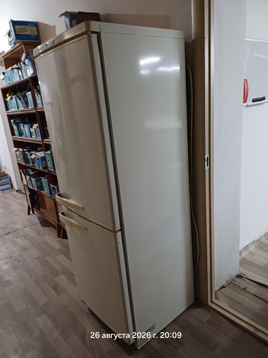 Двухкамерный холодильник марки Stinol (Стинол).