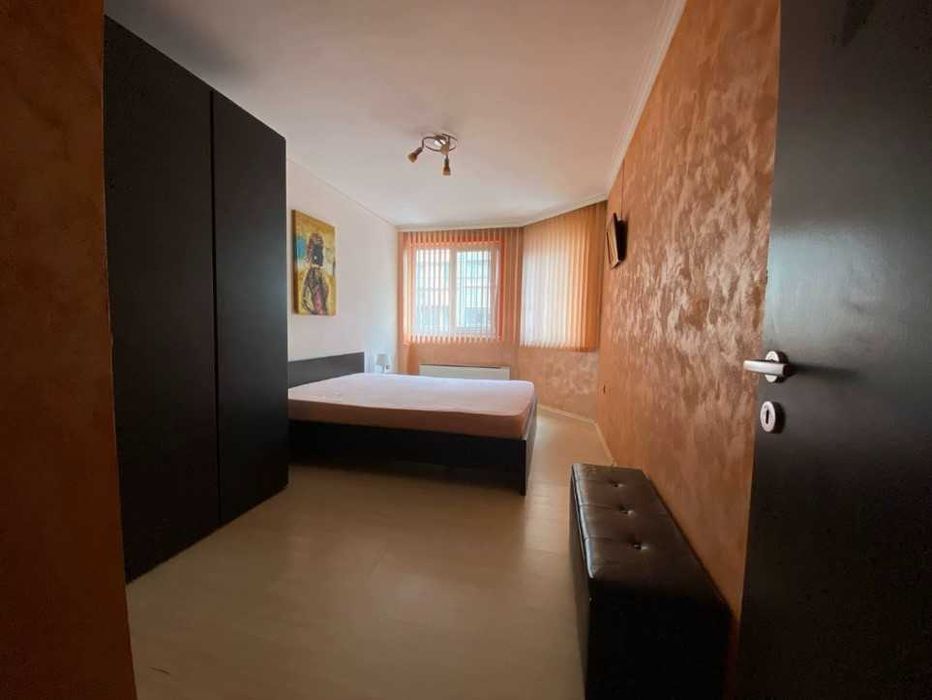 Дава се под наем Двустаен апартамент в София, Борово - 70 кв.м за 663 € - Снимка #4