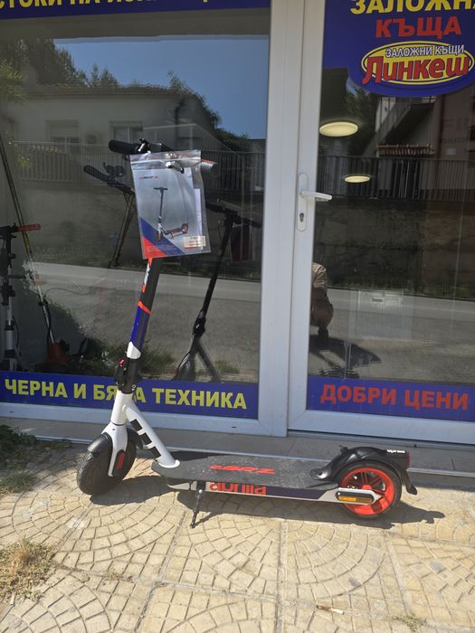 Електрическа тротинетка Aprilia