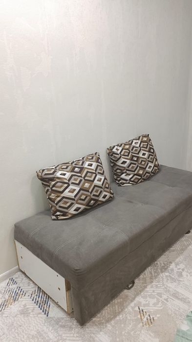 Диван 1 адамдық сатылады