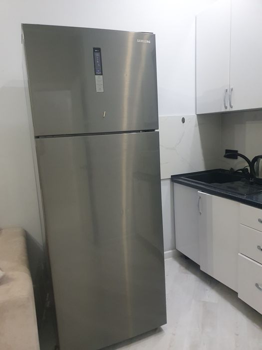 Холодильник бу Samsung большой