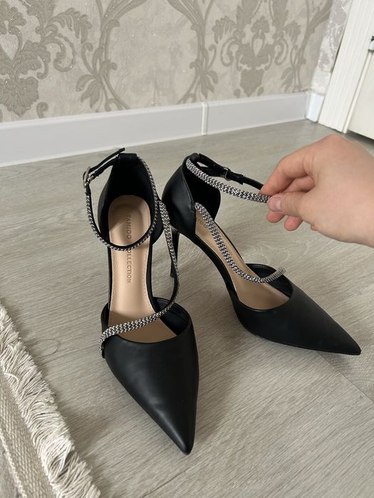 Туфли 37 размер.