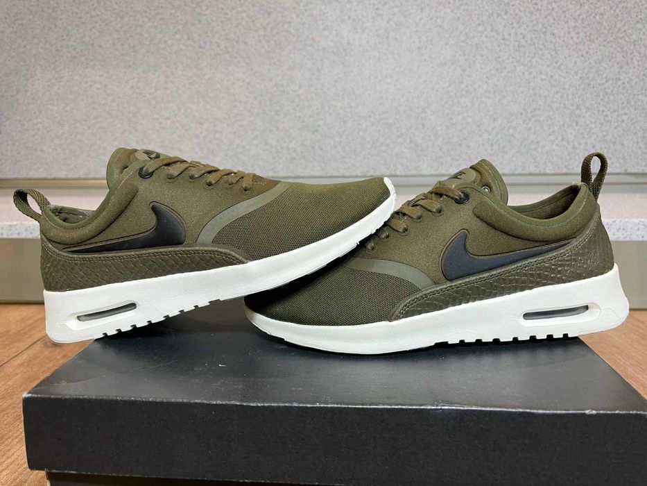 ОРИГИНАЛНИ *** Nike Air Max Thea Ultra Premium / Green Snake