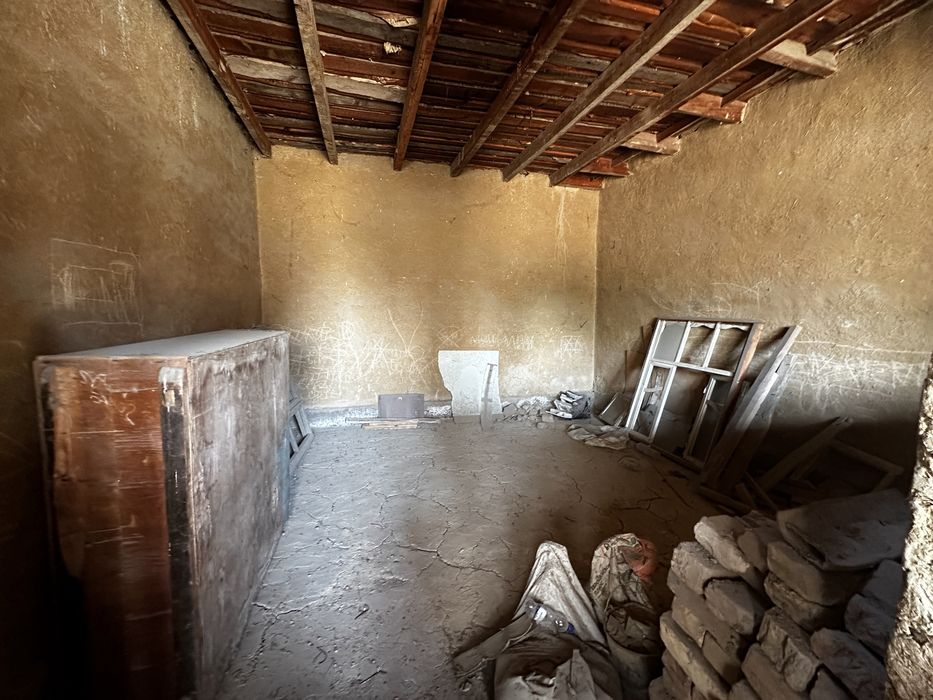 Uy, bo’sh yer sotiladi