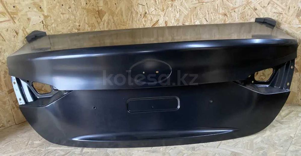 Крышка багажника на Хэндай Акцент 17-/ Hyundai Accent 17-