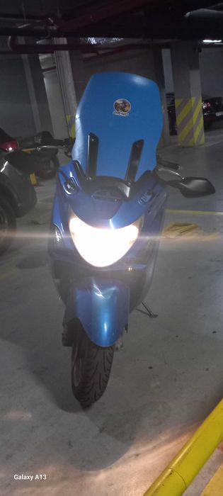 Scuter maxiscuter kimco xciting 500cc