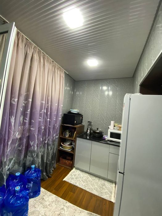 92м2, Срочно , Продам квартиру в Юнусабаде квартал 14 , 4комнатная