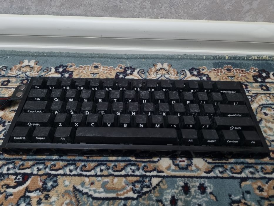 Aula win 60he магнитка идеальное состояние