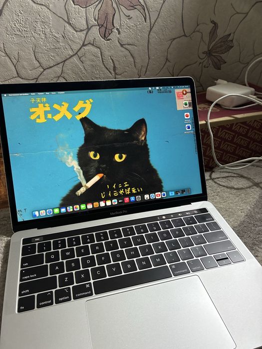 Apple MacBook Pro 13 2019 Touch Bar
