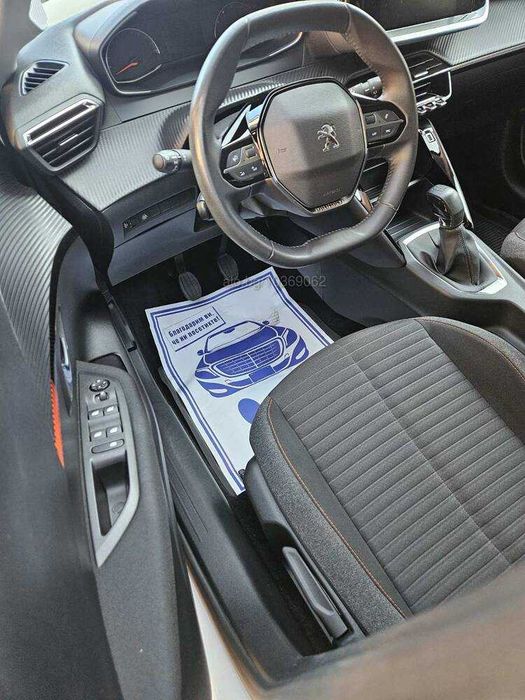 Професионално почистване и пране на автомобили и мебели