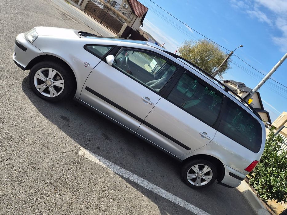 SEAT Alhambra 2009 — imagine 2