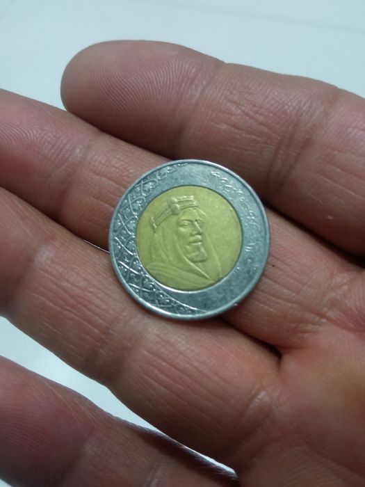 Продам монеты серебро