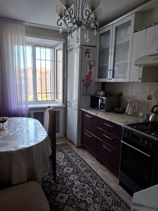 Продам 3 комнатную квартиру