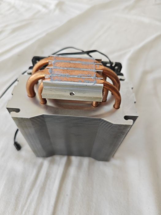 Охладител Xigmatek Aegir SD12864 4 тръби с директен контакт