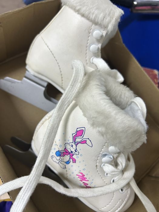 Продам детские коньки!