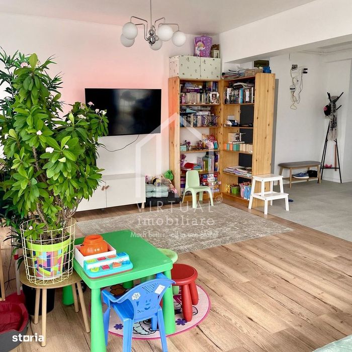 Apartament cu 3 camere, 79mp utili+2 balcoane, 2 parcari, Selimbar