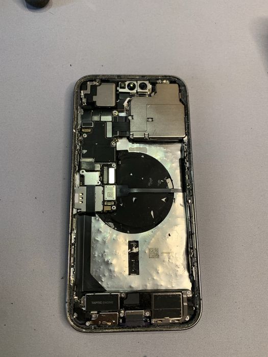 IPhone 14 Pro Max pentru piese.