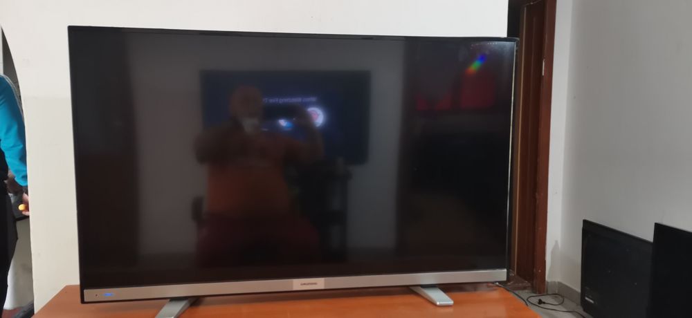 Televizoare LED HD 102, 107 Cm, Diferite Mărci.400 Lei Bucata