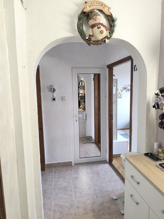 Продава се Четиристаен апартамент в Варна, Владислав Варненчик - 83 кв.м за 1168 €/кв.м - Снимка #8