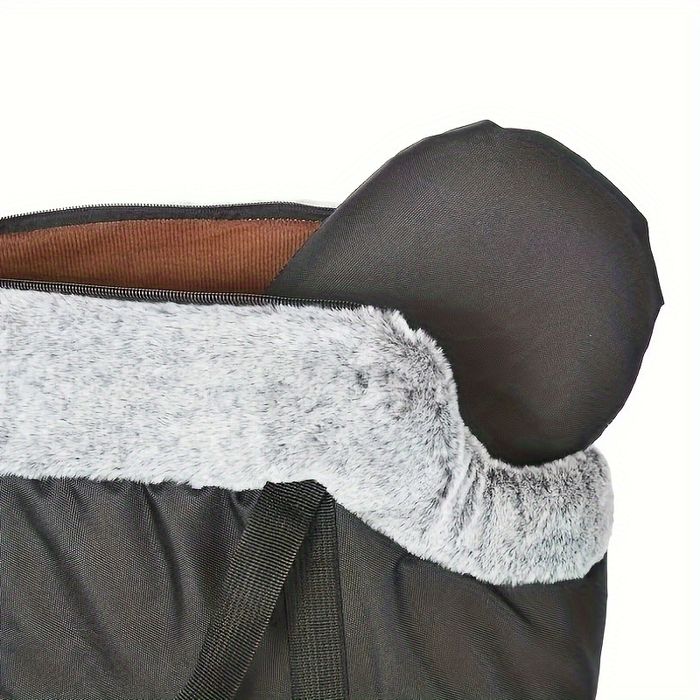 Винтидж чантичка за домашни любимци с дишащ дизайн и ретро излъчване!