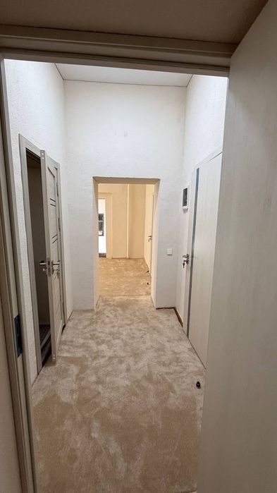 Дом в на Ракате 4 сотог. 3 комнатный дом  за 1000 у.е