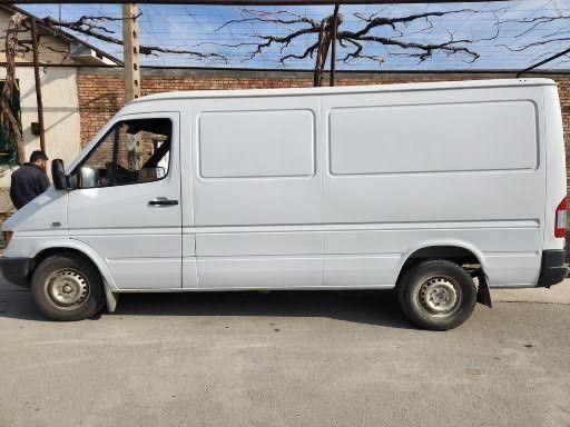 спринтер сотилади