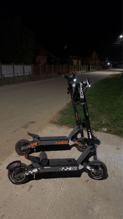 vând trotinetă kukirin g2