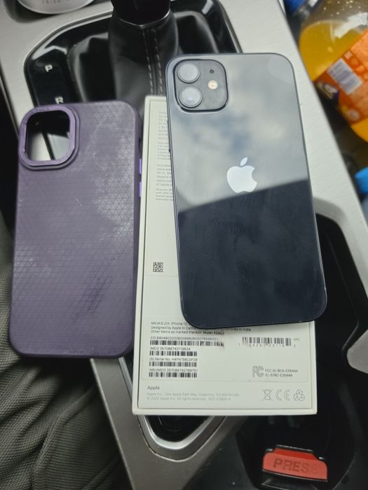 IPhone 12       .