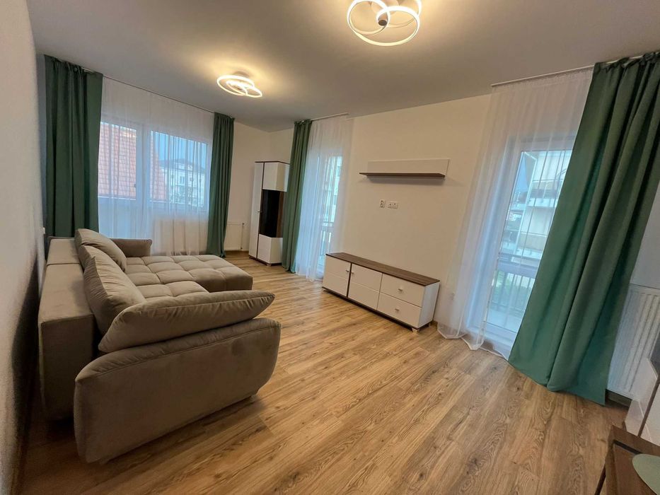 Apartament 2 camere, prima inchiriere, imobil tip casa, zona Coresi Tractorul