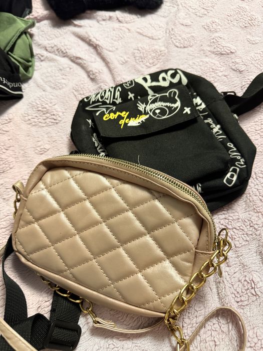 Вещи на девочку размер 122-128 это  -7-8 лет