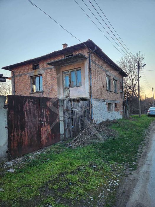 Къща в с.Мало Конаре! 102911